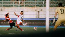 Bali United kalah dari Madura United dengan skor 0-2 dalam pekan ke-31 BRI Super League 2025/2026 di Stadion Gelora Bangkalan, Madura, Selasa (5/5/2026). (Bola.com/Alit Binawan)