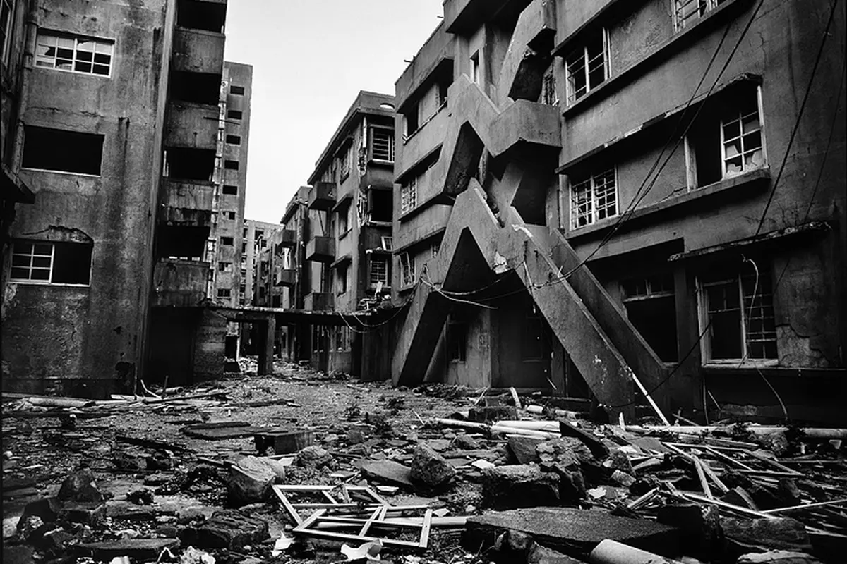 Hashima, Petualangan di Antara Puing Bangunan Pulau Hantu