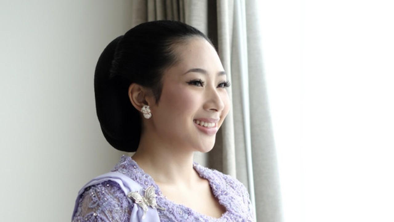 Cantik & Mancung, 8 Model Kebaya Soft Ungu 2026 ala Anak Bungsu Tommy Soeharto