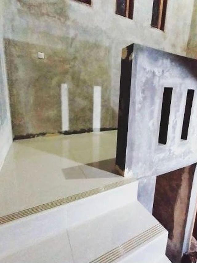 6 Potret Rohimah Alli Mantan Istri Kiwil Jual Rumah yang Pembangunannya Belum Selesai