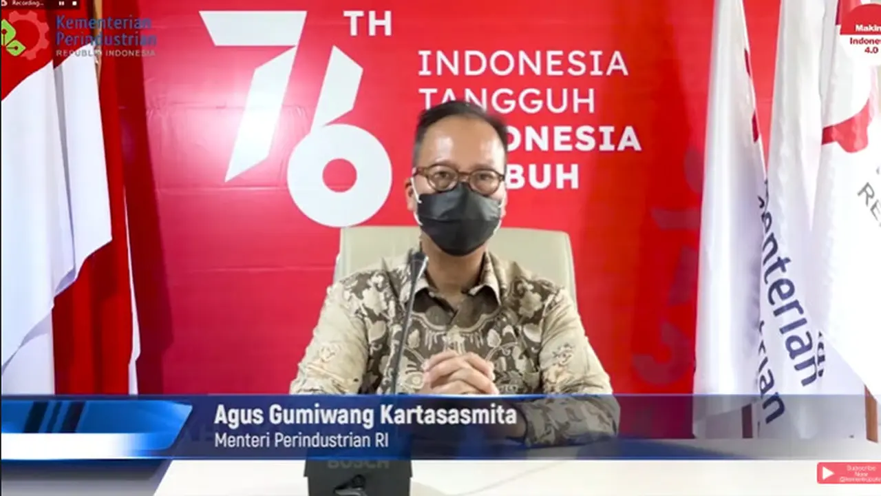Menteri Perindustrian Agus Gumiwang Kartasasmita penandatanganan Nota kesepahaman Kementerian Perindustrian dengan Kementerian Koperasi dan UKM dan Kementerian BUMN, Jumat(3/9/2021).