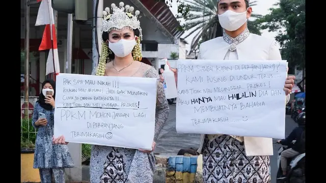 5 Potret Prewedding Lutfi Agizal dan Nadya Indry Pakai Baju Adat di Jalan Raya, Curi Perhatian