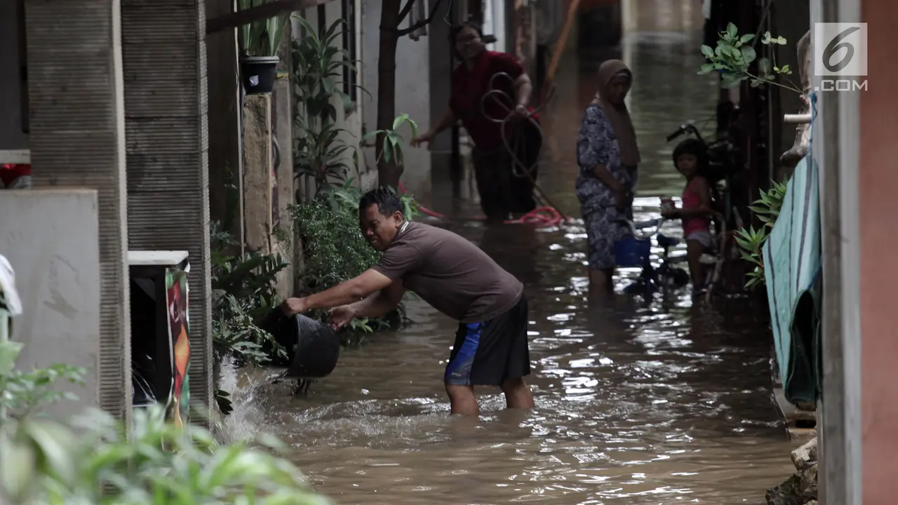 Intensitas Hujan Tinggi, Cipinang Melayu Terendam Banjir