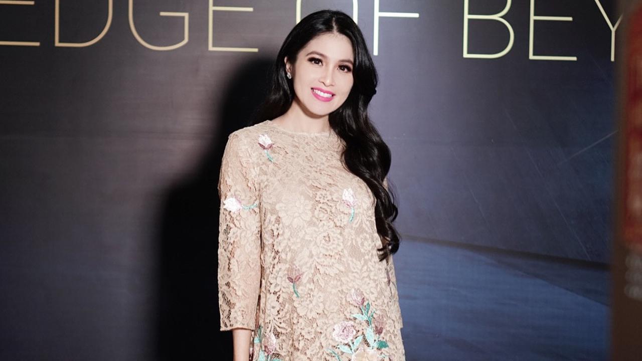 [Bintang] Sandra Dewi