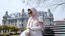 Biasanya, Syahrini kerap membagikan soal hal-hal lucu di kehidupannya. Namun terbaru, Syahrini mengungkapkan bahwa dirinya tengah dimakan api cemburu. Ada apa ya? (Instagram/princessyahrini)