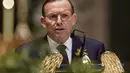 Kamis (7/8/14), PM Australia Tony Abbott saat memberikan sambutan di acara hari berkabung nasional untuk mengenang korban tewas MH17 di Ukraina. (REUTERS/Mark Dadswell)