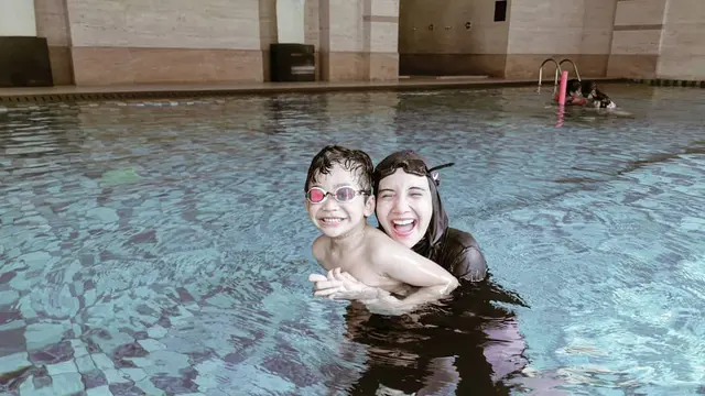 Bak Anak Kandung, Ini 5 Potret Hangat Zaskia dan Anak Shireen Sungkar