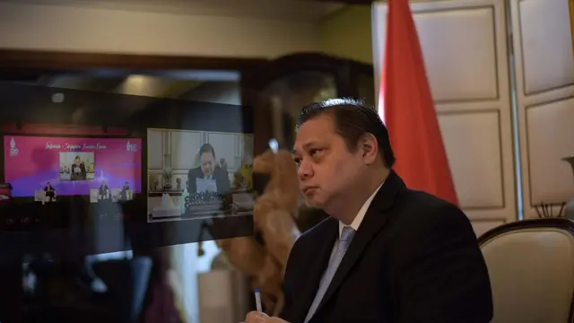 Menteri Koordinator Bidang Perekonomian Airlangga Hartarto dalam acara Indonesia - Singapura Business Forum yang menjadi bagian engagement group B20, Selasa (14/6/2022). (Dok Kemenko Perekonomian)