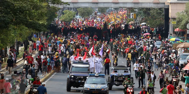 20151018-alanan Jakarta Dipadati Pawai Kirab Budaya dan Ruwat Bumi