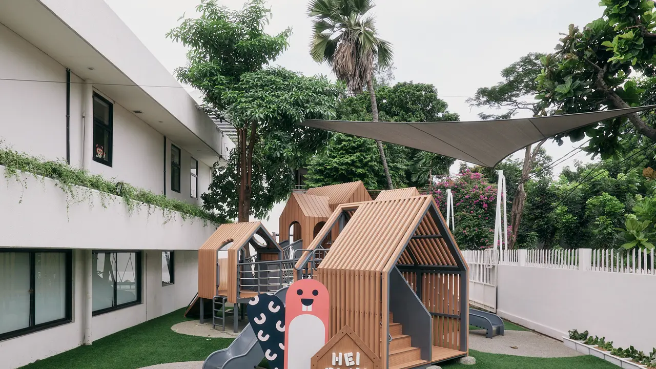 Playcabin HEI Schools Senayan