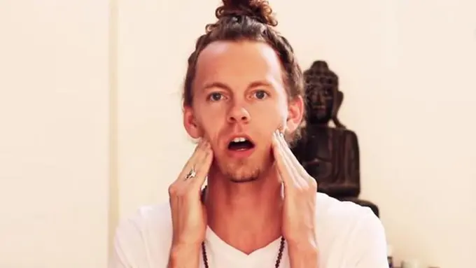 Nikmati Akhir Pekan dengan Senam Wajah yang Bikin Kamu Awet Muda