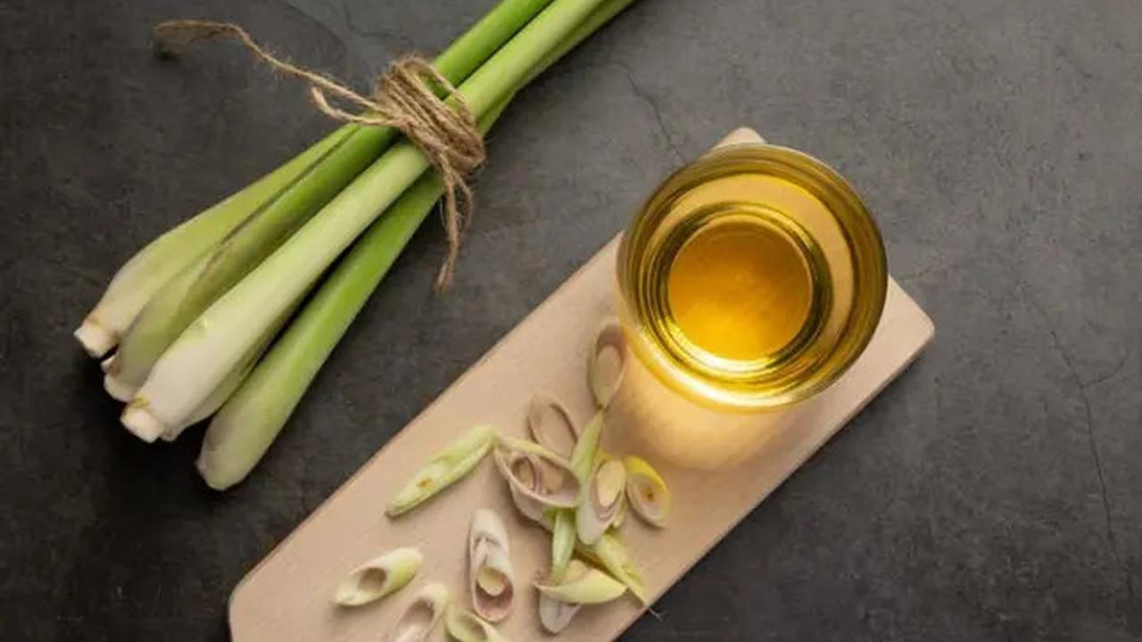 5 Resep Minuman Kunyit yang Ampuh Turunkan Kolesterol dan Asam Urat