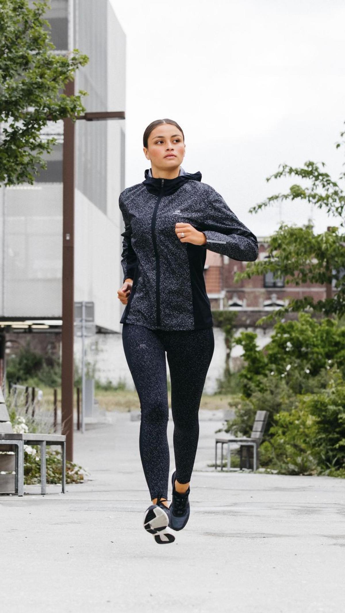 Jogging (Berjalan Kaki)