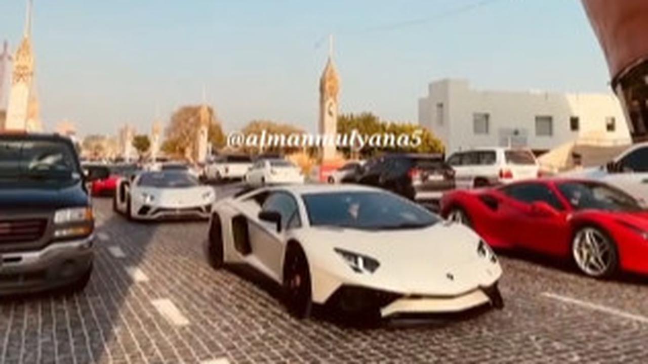 Mobil Supercar