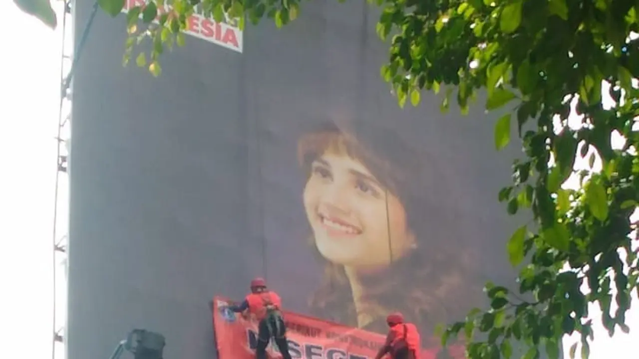 Baliho Tsamara