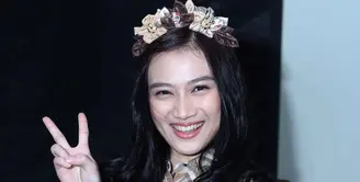 Sisi lain idol grup JKT 48 akan dikupas dalam acara bertajuk The Untold Story. Acara ini akan mengupas dari berbagai sisi JKT 48 yang belum diketahui publik selama ini. (Nurwahyunan/Bintang.com)