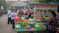 8 Ide Usaha Depan Rumah Sakit Desa yang Berpotensi Laris, Jadi Peluang Baru yang Menguntungkan