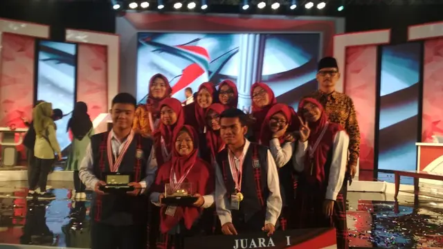 Lomba Cerdas Cermat Empat Pilar MPR RI di Gedung Nusantara IV MPR/DPR RI, Senayan, Jakarta, Minggu (3/11/2019).