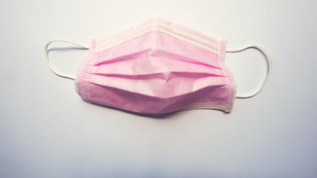 Ilustrasi warna pink