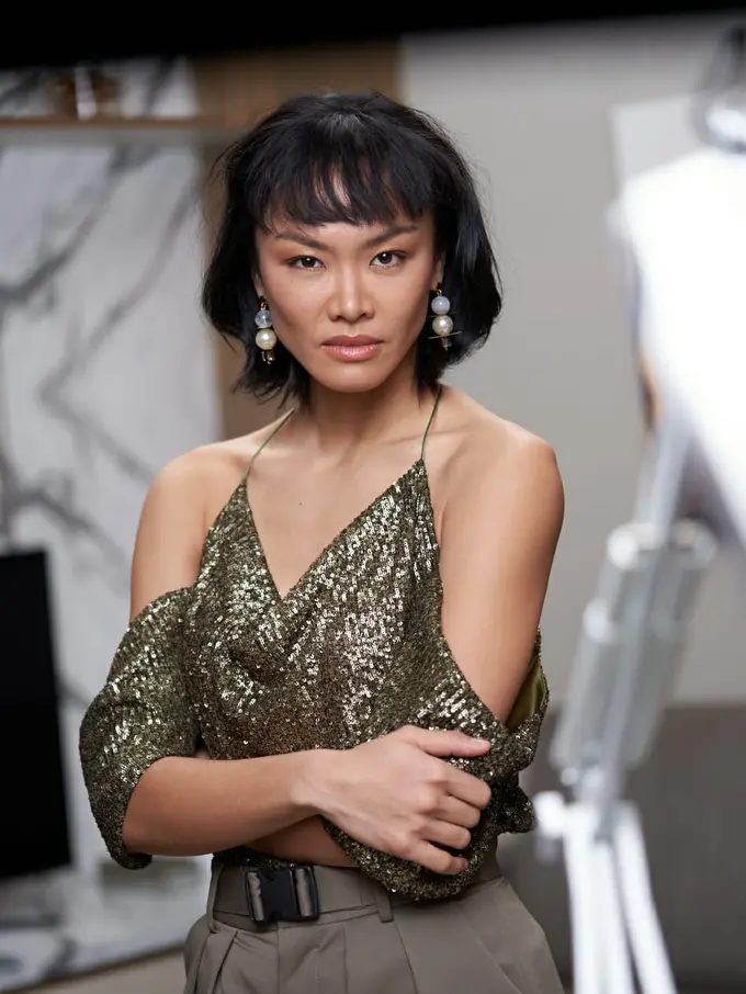 Kelly Tandiono Mencoba Perawatan Kulit dan Rambut Mewah di dalam Negeri