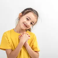 Tips sederhana untuk membuat anak percaya diri. (foto: pvproductions/freepik)