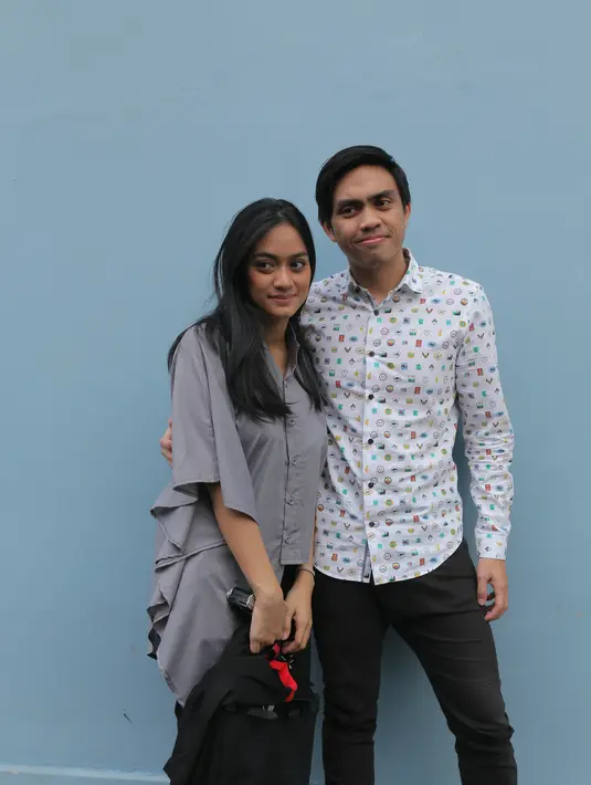 "Aku tuh tugasnya perhatiin gizi Dia, kan ngasih ASI. Kalau dia tugasnya apa yang keluar, jadi muntah sama pupnya itu dia yang urus," kata artis 25 tahun tersebut. (Andy Masela/Bintang.com)