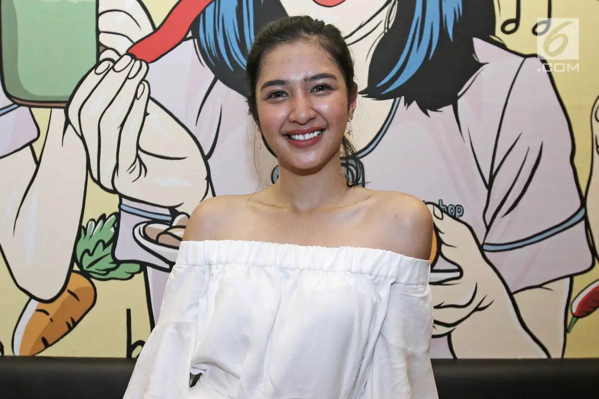 Mikha Tambayong Rayakan Ulang Tahun 