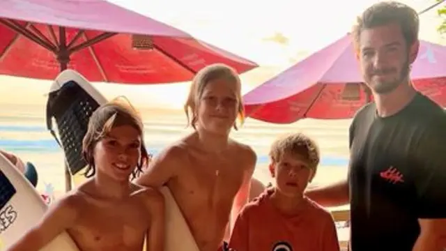 Andrew Garfield Liburan di Bali, Foto Dirinya Telanjang Dada Bikin Heboh Penggemar
