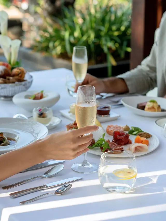 Salah Satu Rekomendasi Tempat Makan Enak di Nusa Dua 2025, Kayuputi – The St. Regis Bali