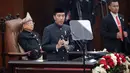 Dalam pidato di sidang tahunan yang terakhirnya, Jokowi menyampaikan permintaan maaf. Bahkan ia sampai mengulangnya sebanyak empat kali. (BAGUS INDAHONO / POOL / AFP)