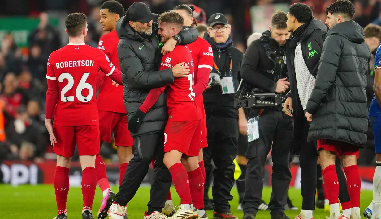 Kemenangan atas Chelsea membuat Liverpool kokoh sebagai pemuncak klasemen sementara dengan poin 51. (AP Photo/Jon Super)