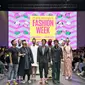 Berikut parade koleksi busana dari deretan desainer tanah air di hari terakhir panggung Plaza Indonesia Fashion Week  2017.