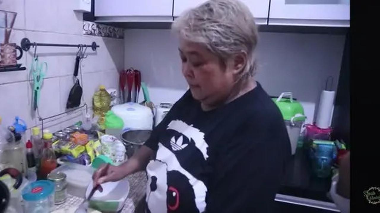 9 Potret Dapur Suti Karno 'Atun' Si Doel, Modelnya Sederhana Namun Berfungsi Optimal