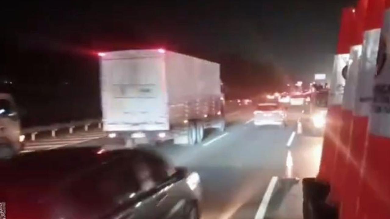 Jasamarga dan Kepolisian Hentikan Pengaturan Contraflow di Tol Jakarta-Cikampek