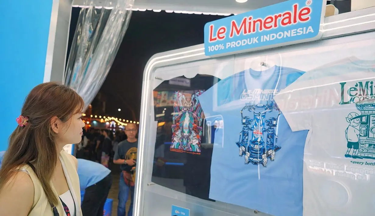 Melalui Program Gerakan Ekonomi Sirkular Nasional (GESN), Le Minerale bekerja sama dengan berbagai pihak untuk mengolah sampah plastik menjadi produk daur ulang dengan nilai ekonomi tinggi. (Foto: Istimewa)