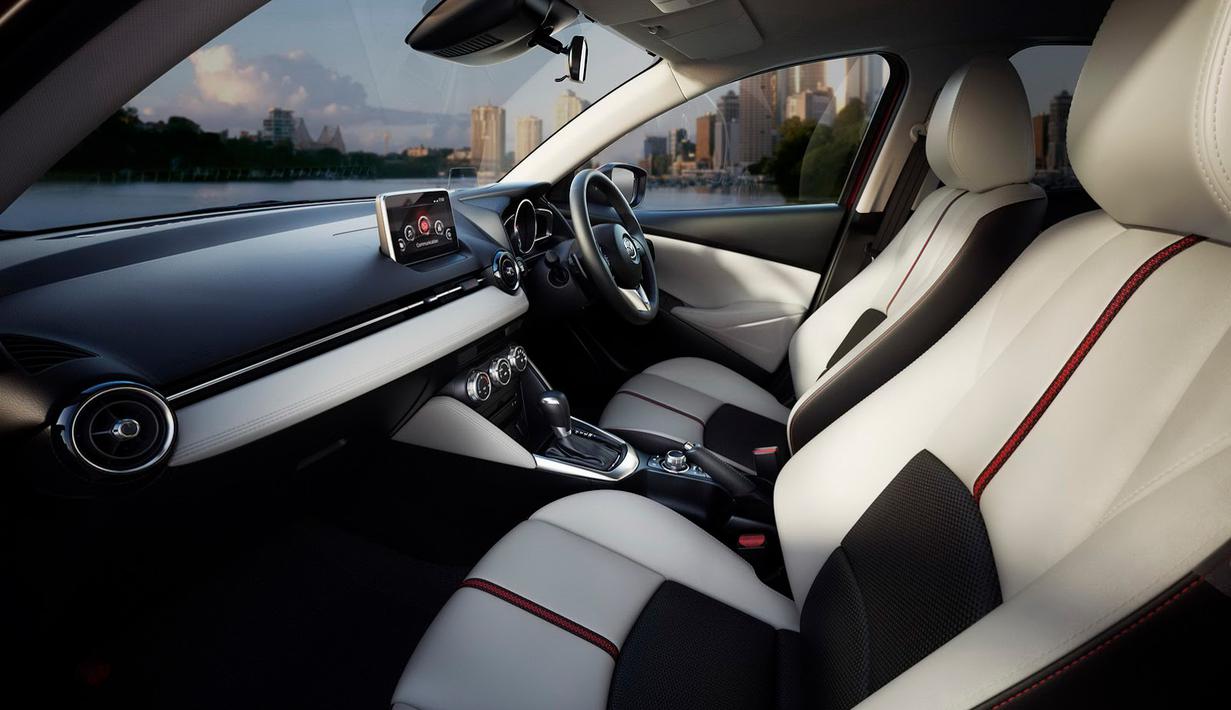 Mazda menjuluki hatchback generasi keempatnya itu sebagai Demio.