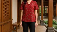 7 Pilihan Model Batik Warna Merah yang Elegan untuk Wanita