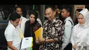Tim pengacara Prabowo-Hatta menemukan pelanggaran di 5.800 Tempat Pemilihan Umum di DKI Jakarta dan 52.000 pelanggaran di TPS, Jakarta, Jumat (25/07/2014) (Liputan6.com/Andrian M Tunay)