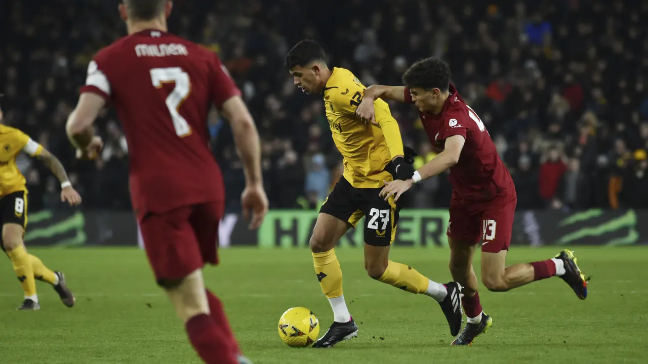 Piala FA Wolverhampton vs Liverpool