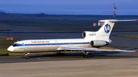 Vladivostok Air jenis Tupolev Tu-154M sejenis dengan pesawat yang mengalami kecelakaan pada 2001. (Sumber Wikimedia Commons)