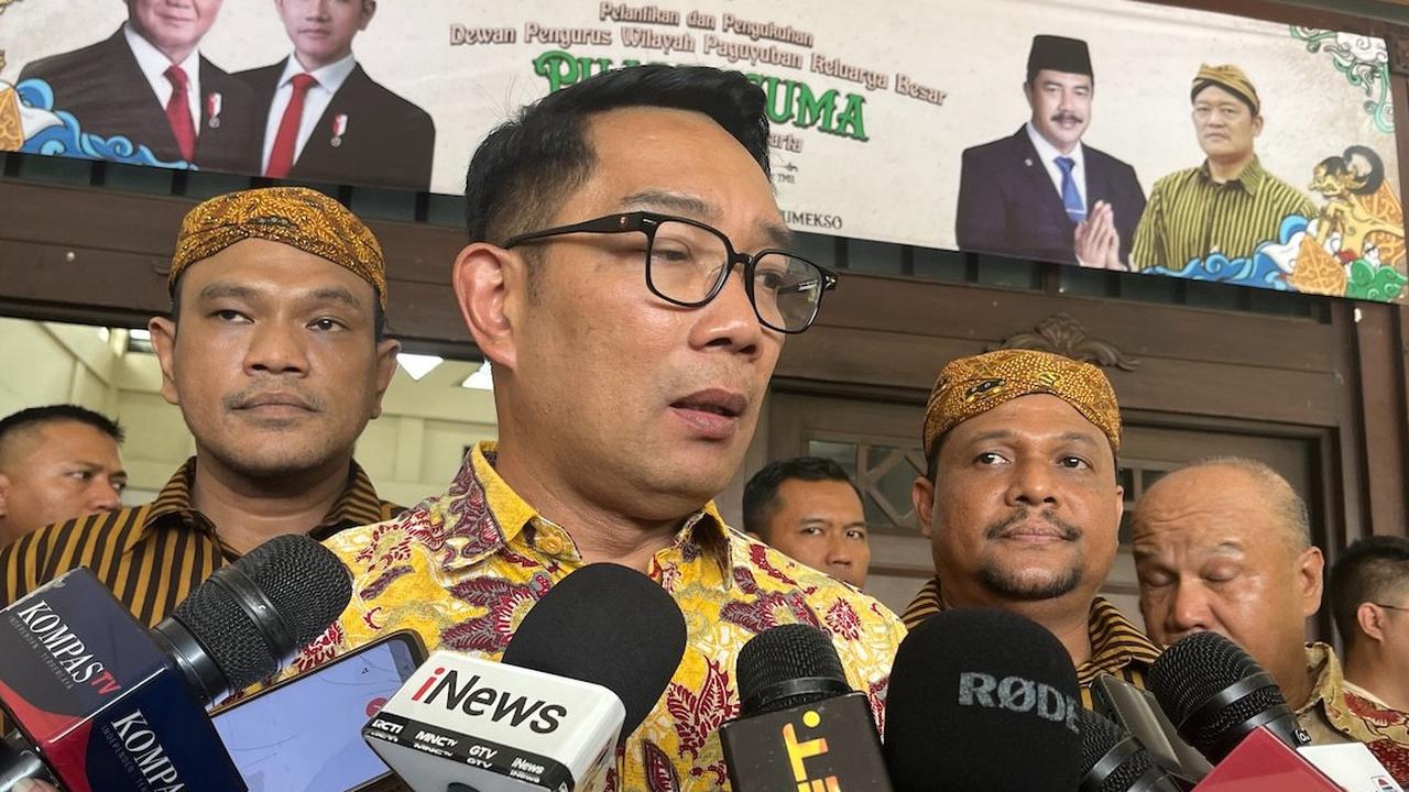 Ridwan Kamil Jawab Tantangan Ketum The Jakmania: Saya Sudah Pakai Waktu Nonton Persija