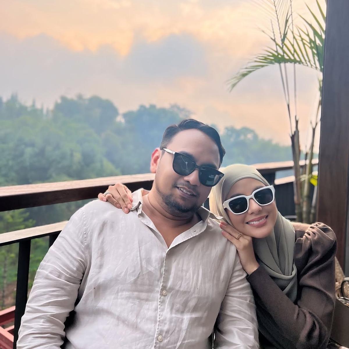 Potret Mesra Bebi Romeo dan Meisya Siregar