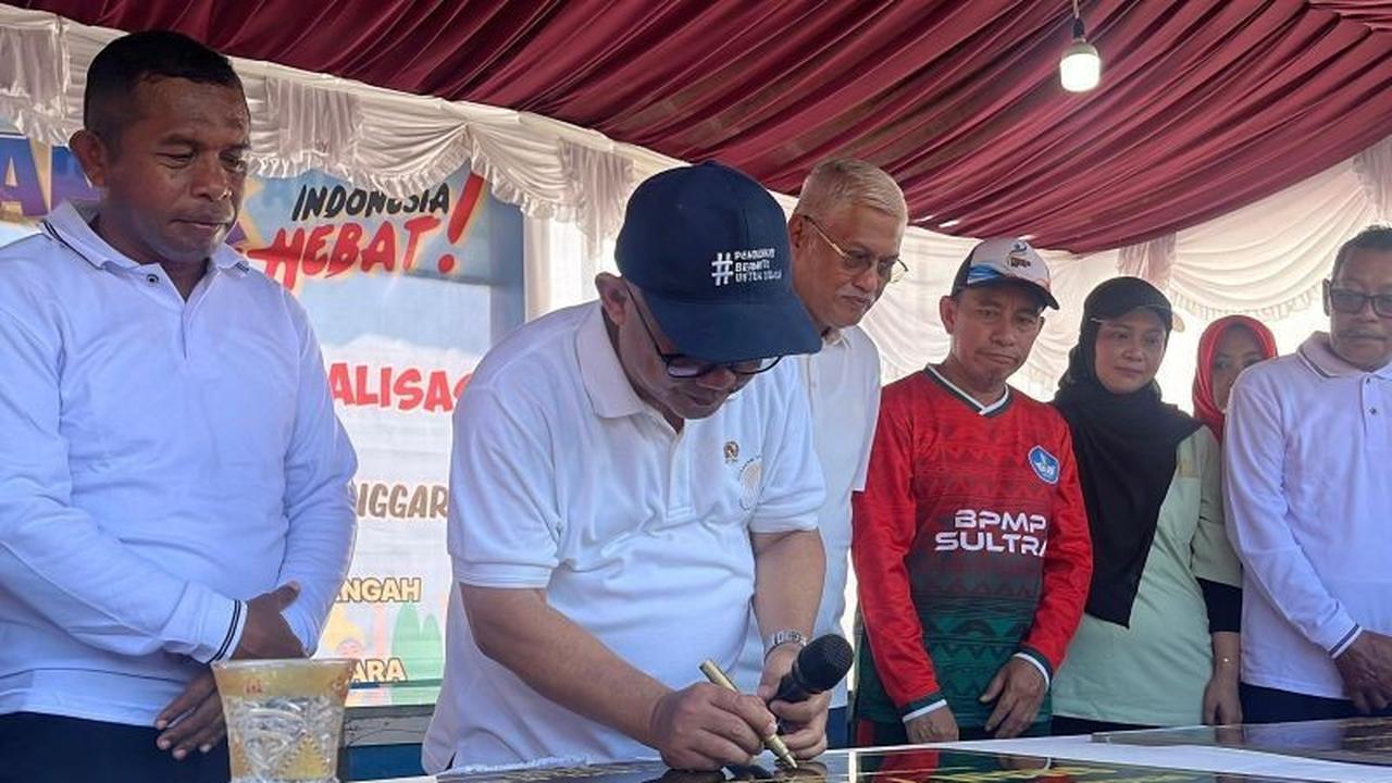 Mendikdasmen Resmikan Revitalisasi 81 Sekolah di Sulawesi Tenggara, Tingkatkan Mutu Pendidikan