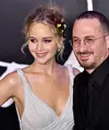 Setelah satu bulan putus, Jennifer Lawrence kembali terlihat jalan berdua dengan Darren Aronofsky. (James Devaney/FilmMagic/VanityFair)