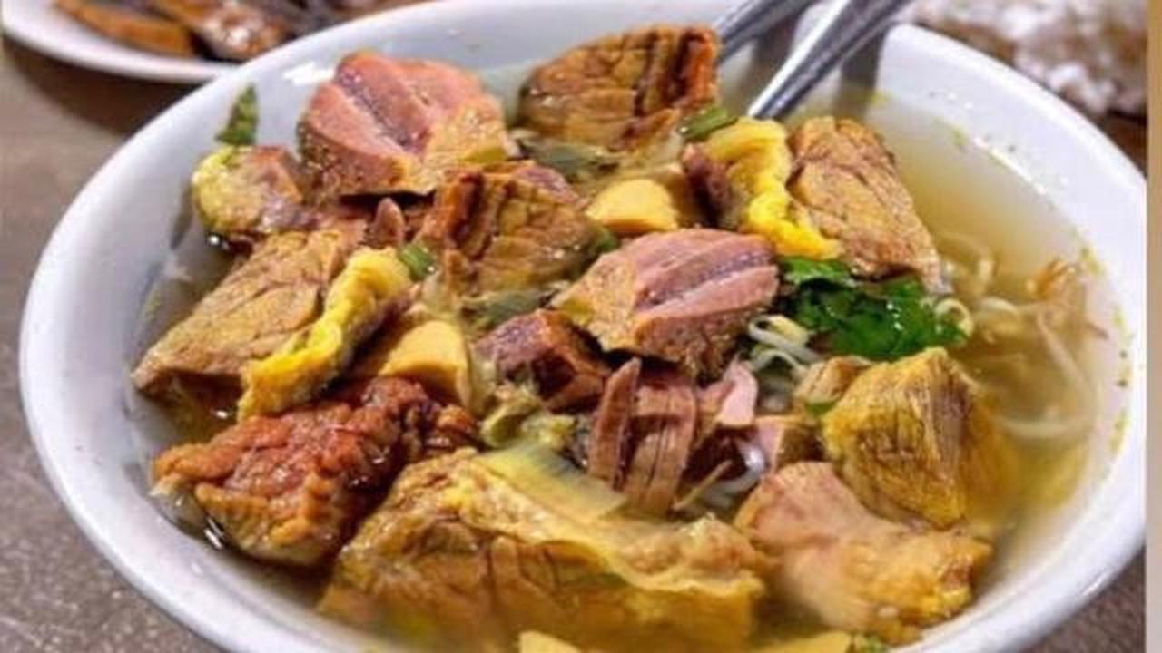 10 Ide Warung Makanan Rumahan yang Selalu Ramai Pembeli, Cocok untuk Mulai Usaha di 2025