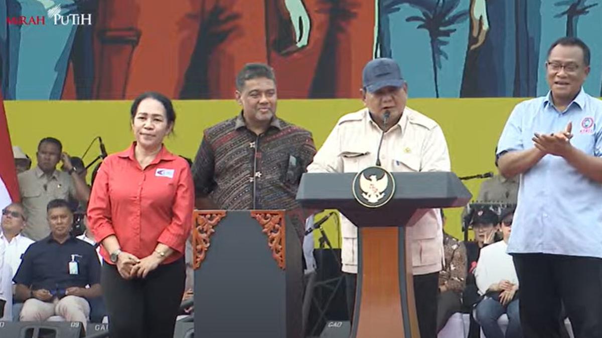 Kado Prabowo saat Hari Buruh Internasional: Segera Bentuk Satgas PHK dan RUU Perlindungan PRT