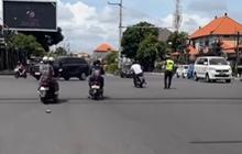 Aksi Nekat Pemotor di Bali Mabuk lalu Berusaha Tendang Polisi Lagi Atur Lalu Lintas, Begini Nasibnya