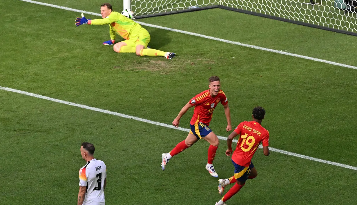 Gol pembuka kemenangan Spanyol dicetak oleh Dani Olmo pada menit ke-51. (MIGUEL MEDINA/AFP)