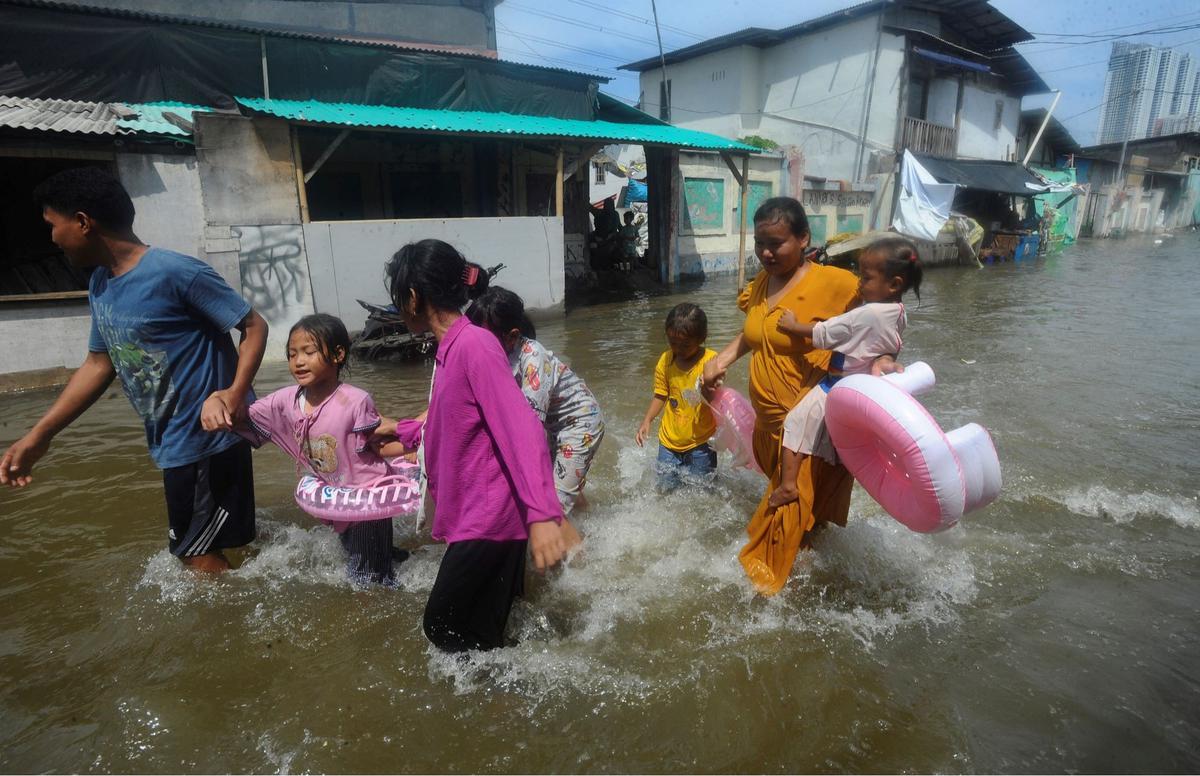 Banjir rob Muara Angke