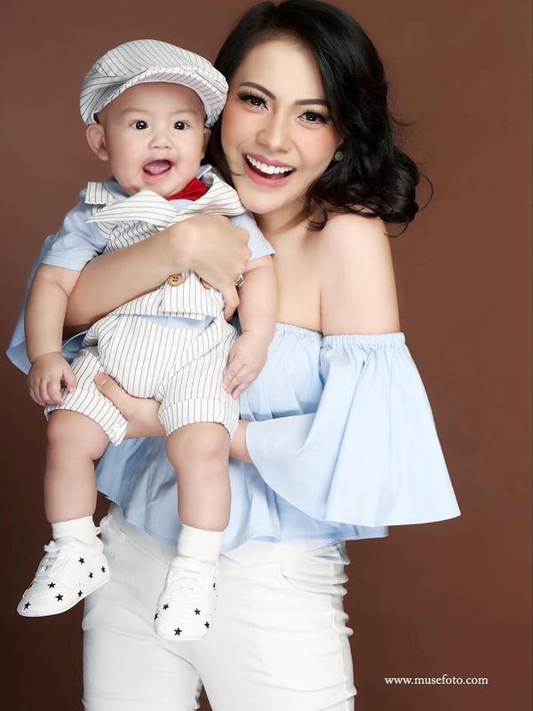 selamat, kezia karamoy dikaruniai anak kedua